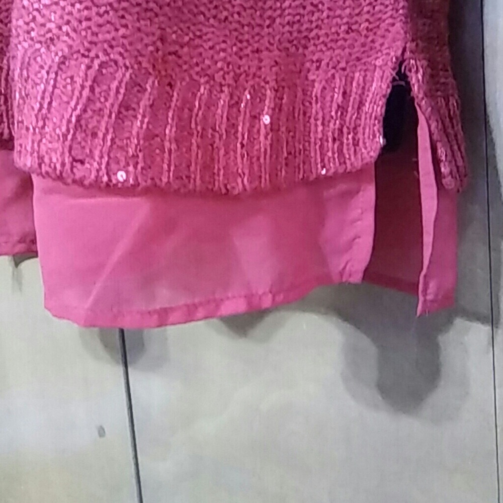 Sweater - Picture 3 of 5